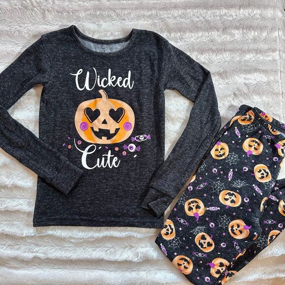 Trick or Treat Pj Set Size 6 - Picture 1 of 5
